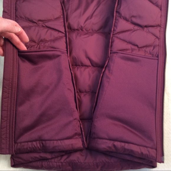 The North Face Alpz 550 Down Puffer Vest, Small - Picture 8 of 8
